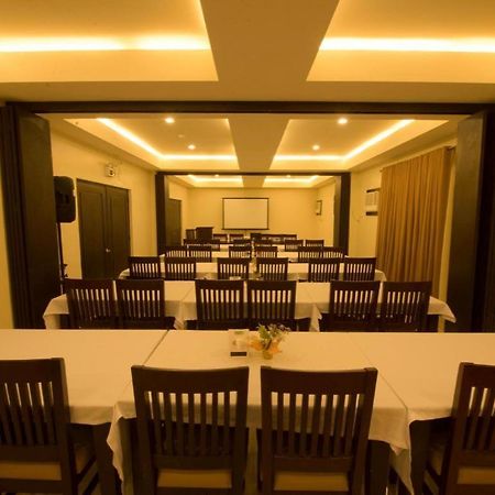 Infinity Suites Davao Luaran gambar