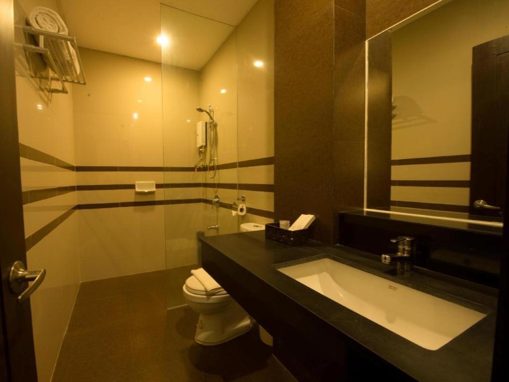 Infinity Suites Davao Luaran gambar