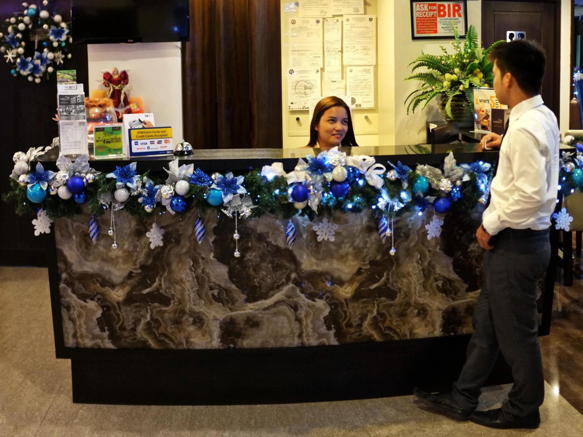 Infinity Suites Davao Luaran gambar