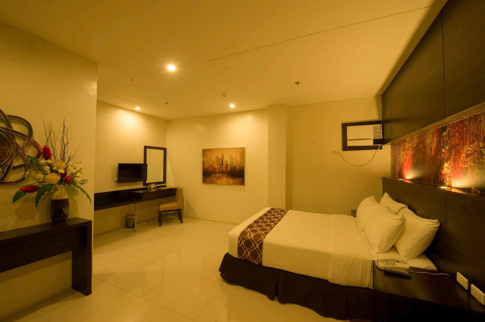 Infinity Suites Davao Luaran gambar